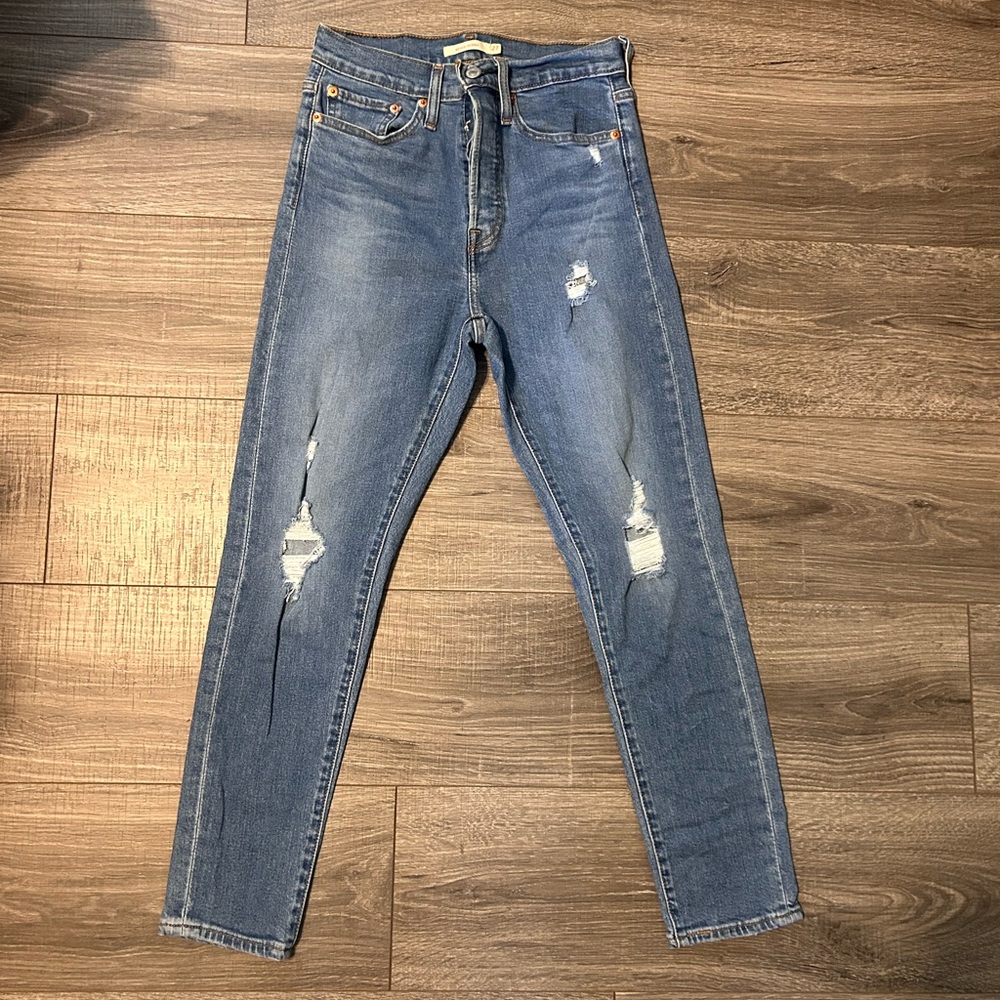 Levi’s Wedgie Skinny Jeans - Picture 2 of 6